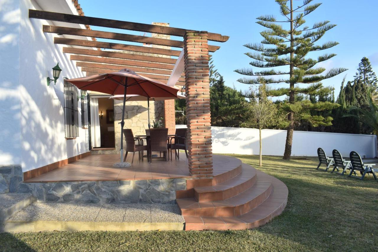 Villa Maria Elena, En Fuente Del Gallo Conil De La Frontera Exterior photo